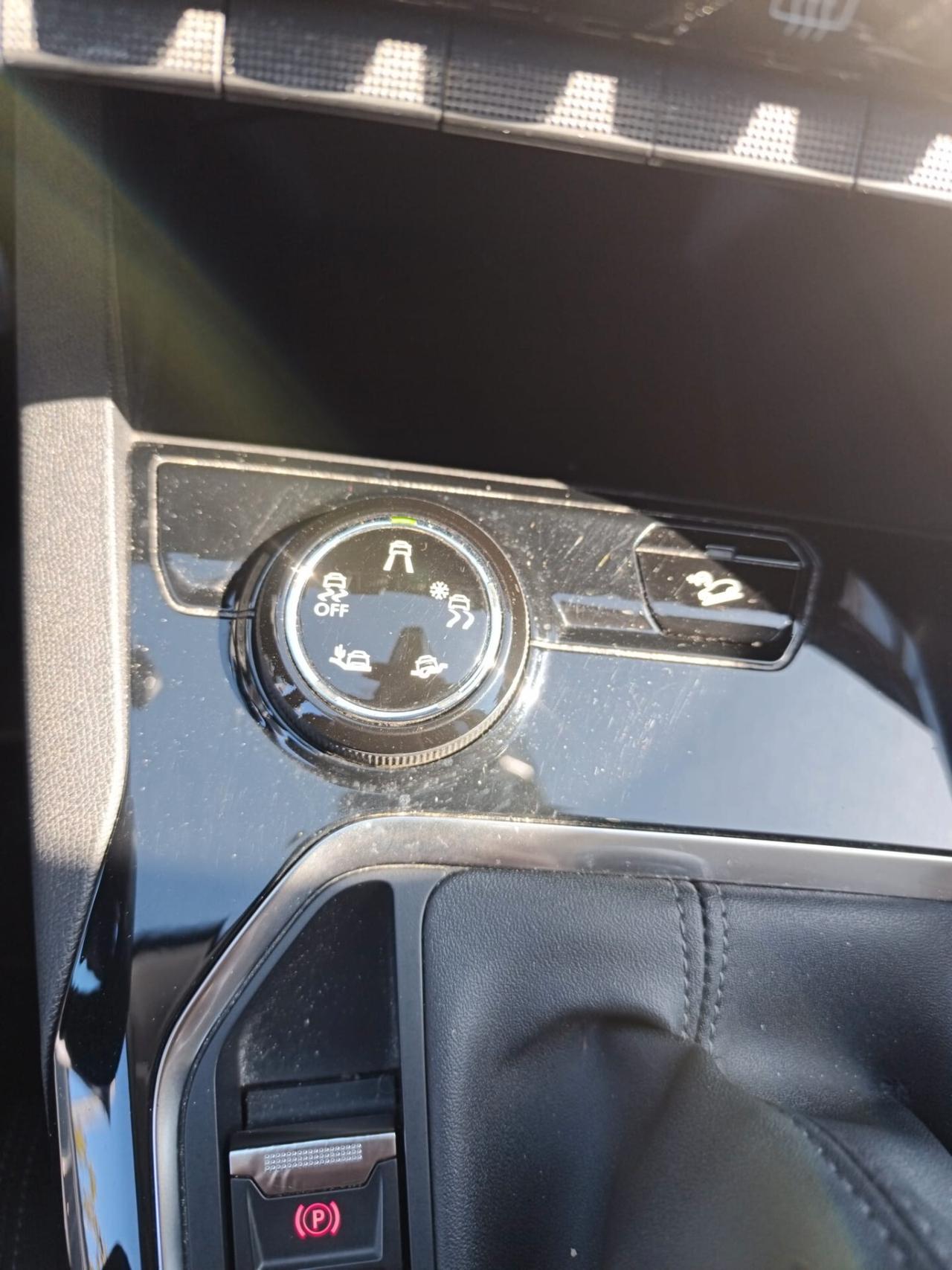 Peugeot 3008 BlueHDi 120 S&S Allure