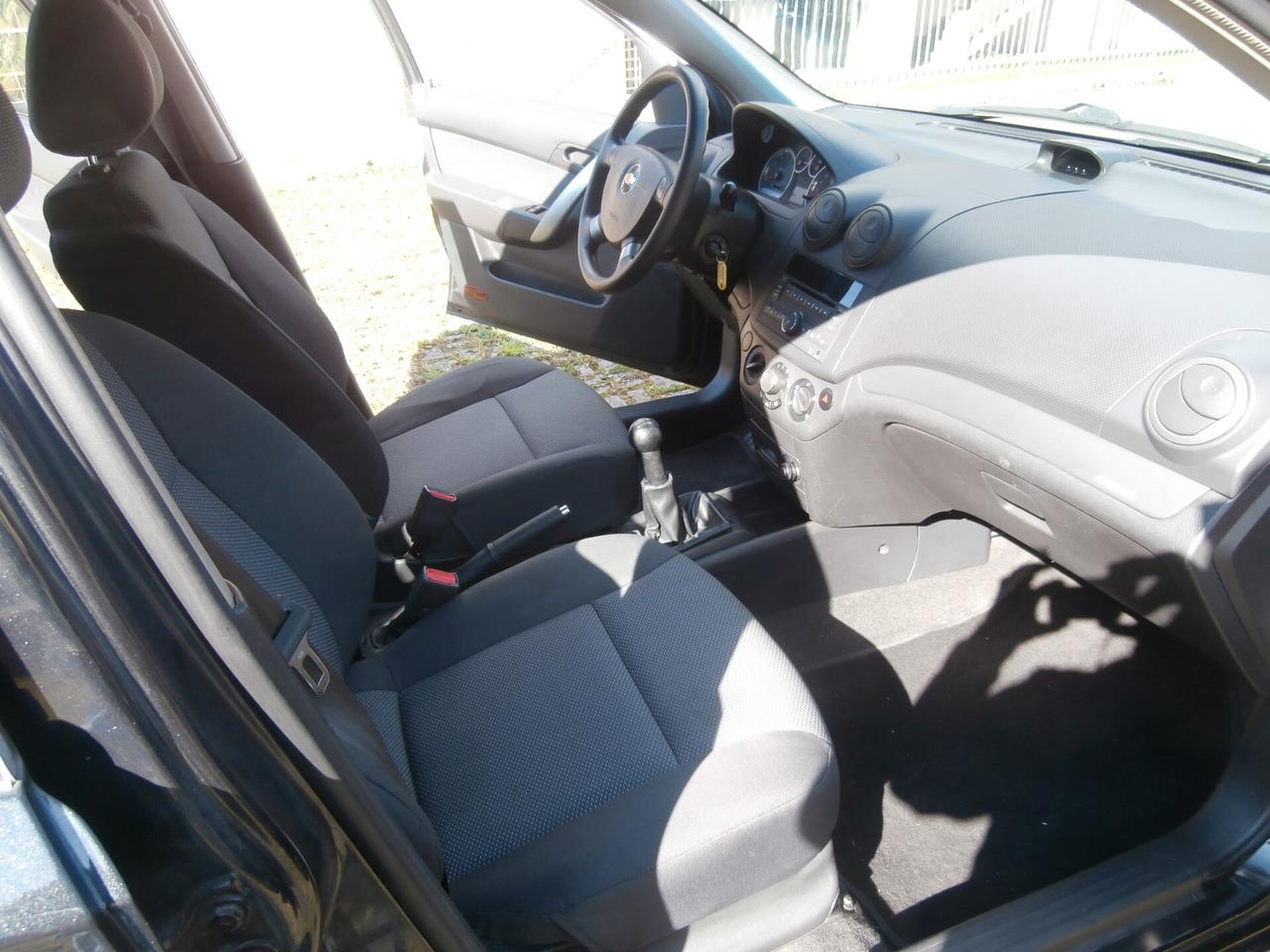 Chevrolet Aveo 1.2 5 porte LS Neopatentati