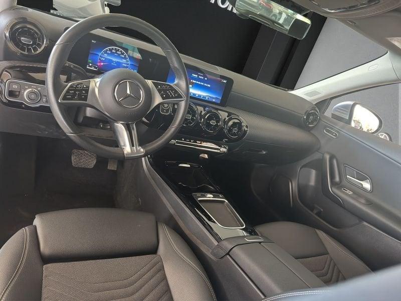 Mercedes-Benz Classe A A 180 d Advanced Auto