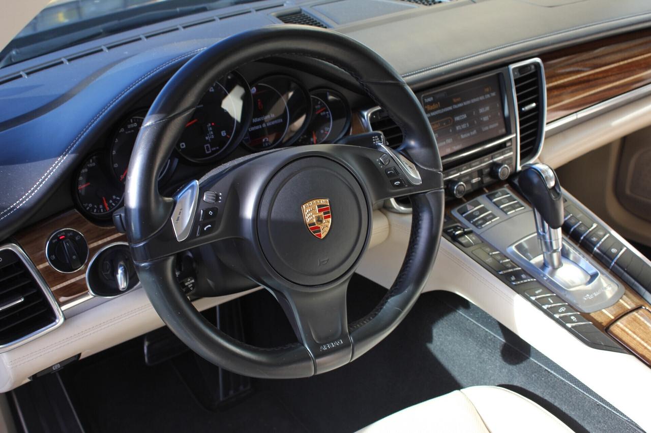 Porsche Panamera 3.0 Diesel 250CV INTERNI PELLE BIANCO