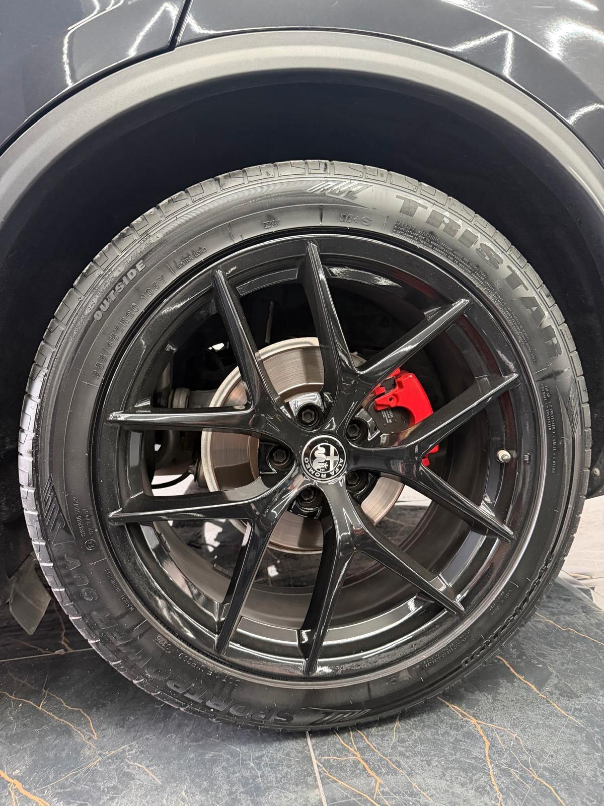 Alfa Romeo Stelvio 2.2 Turbodiesel 180 CV AT8 RWD Executive