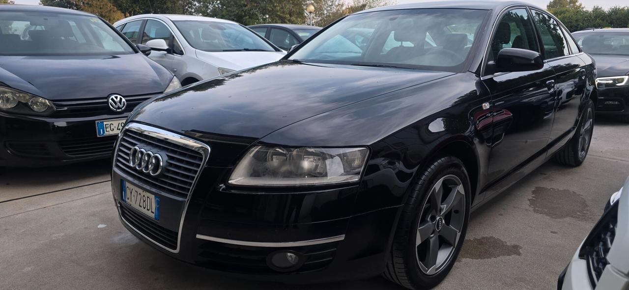 Audi A6 2.7 V6 TDI cambiò manuale berlina nera