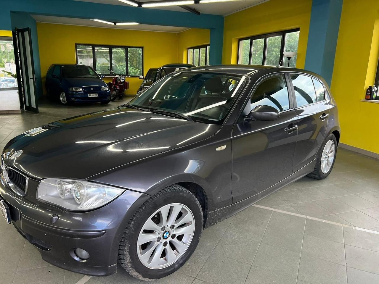 Bmw 118d interni in pelle garantita