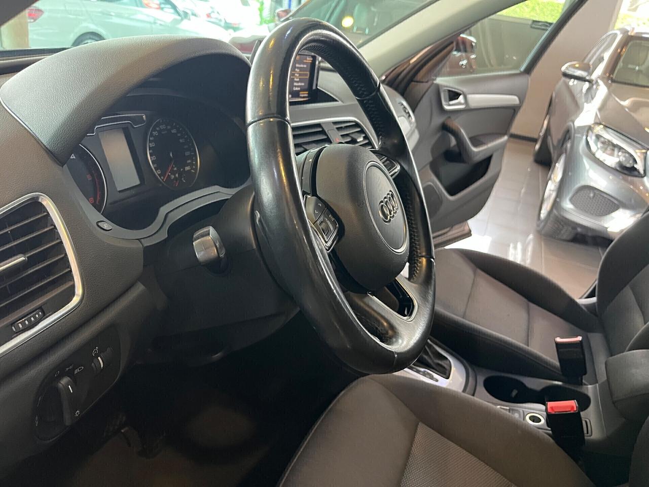 Audi Q3 2.0 TDI 150 CV quattro S tronic Sport