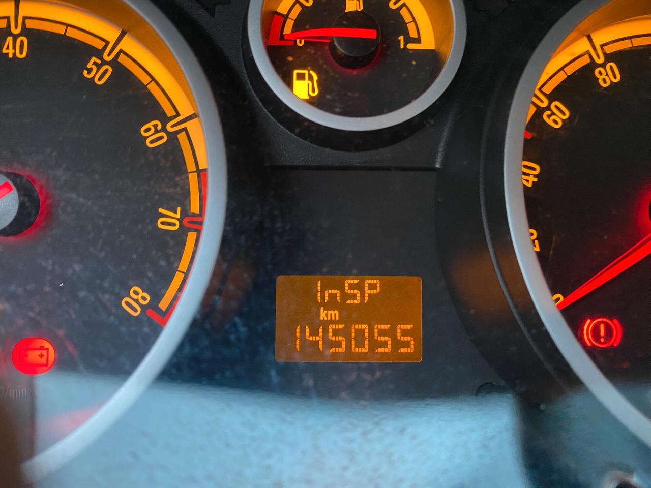 Opel Corsa 1.2 benzina 86cv | 2012