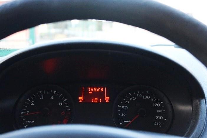 Renault Clio 1.2 5 porte Confort PACK 75.000km clima