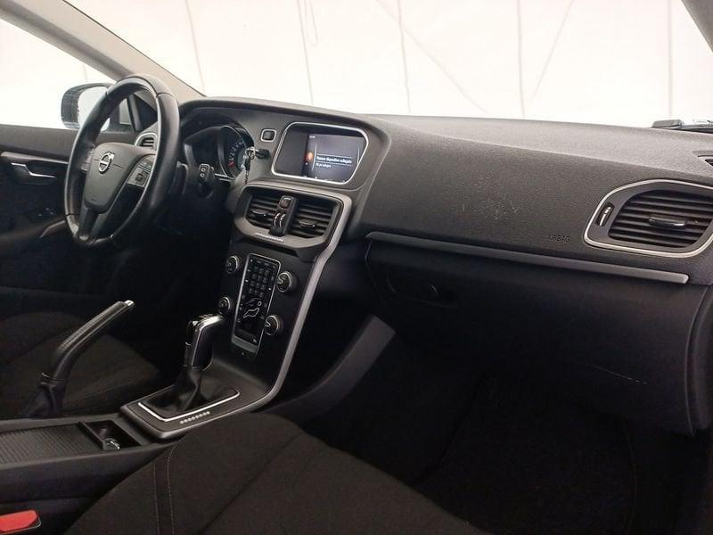 Volvo V40 II 2012 2.0 d2 my19
