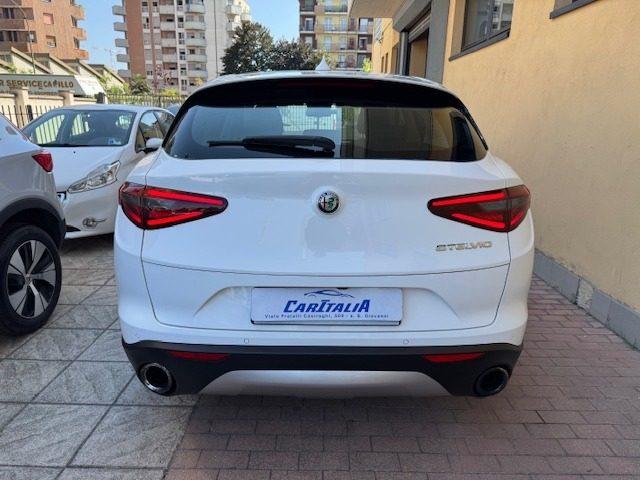 ALFA ROMEO Stelvio 2.2 Turbodiesel 160 CV AT8 RWD