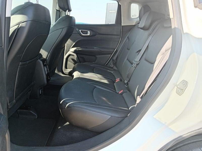 Jeep Compass e-Hybrid 1.5 Turbo MHEV T4 96kW Summit DDCT