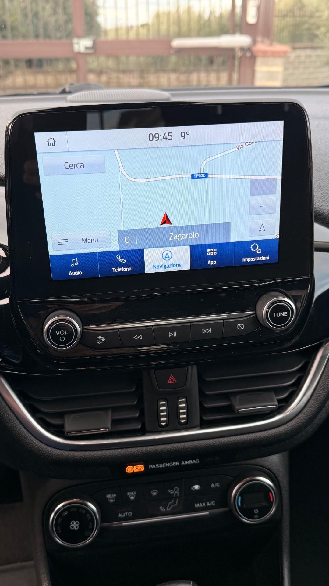 Ford Fiesta Plus 1.0 EcoBoost 100CV 5 porte Powershift motore nuovo