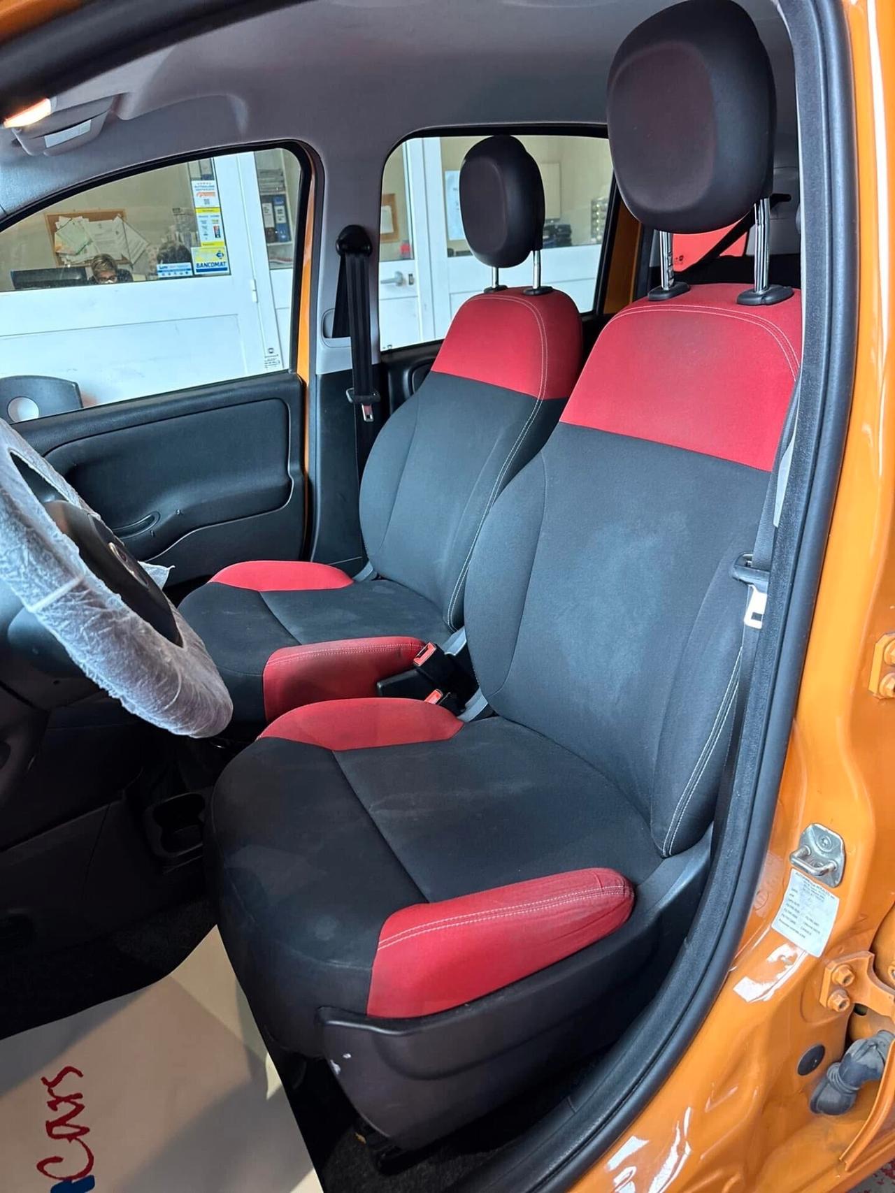 Fiat Panda 1.2 Lounge NEOPATENTATI