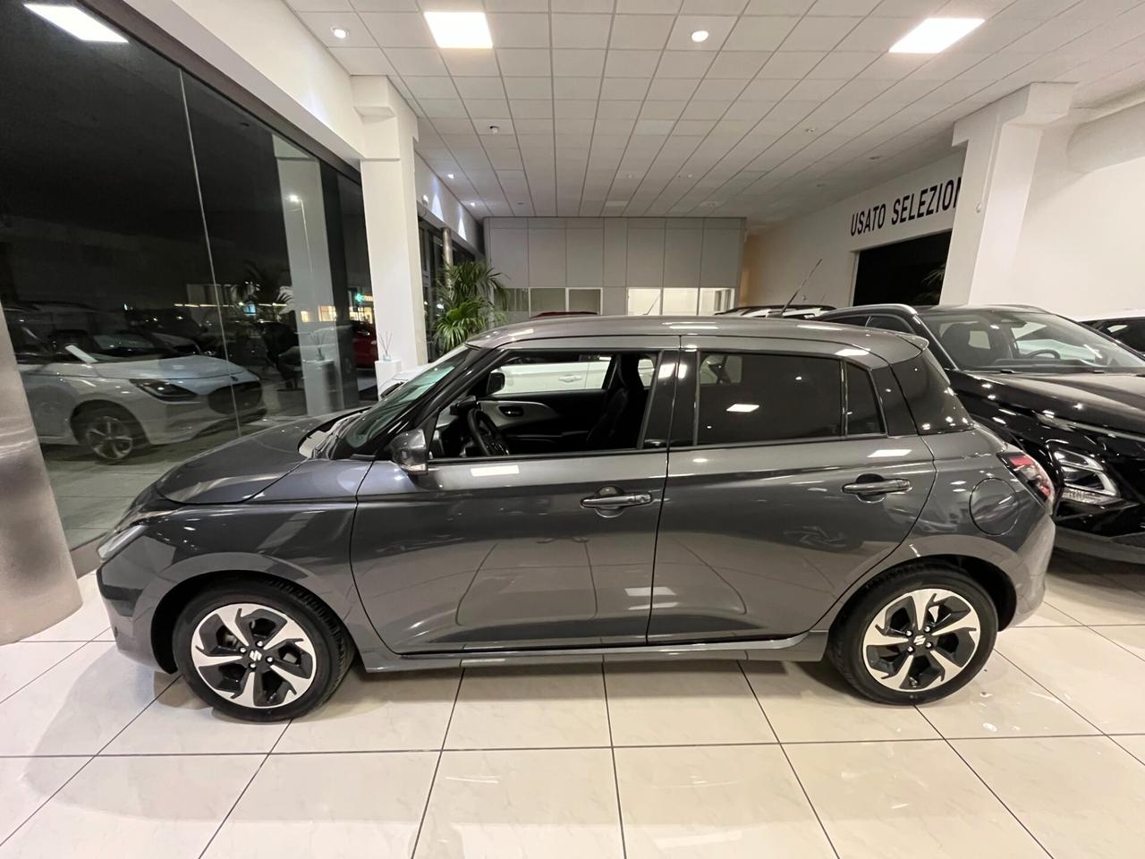 SUZUKI SWIFT 1.2 HYBRID TOP 2WD