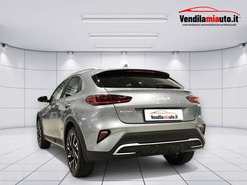 Kia XCeed PHEV 1.5 T-GDi 160 CV MHEV iMT Business