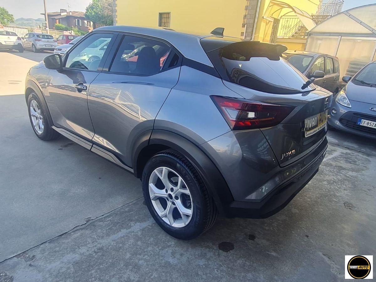 NISSAN - Juke
