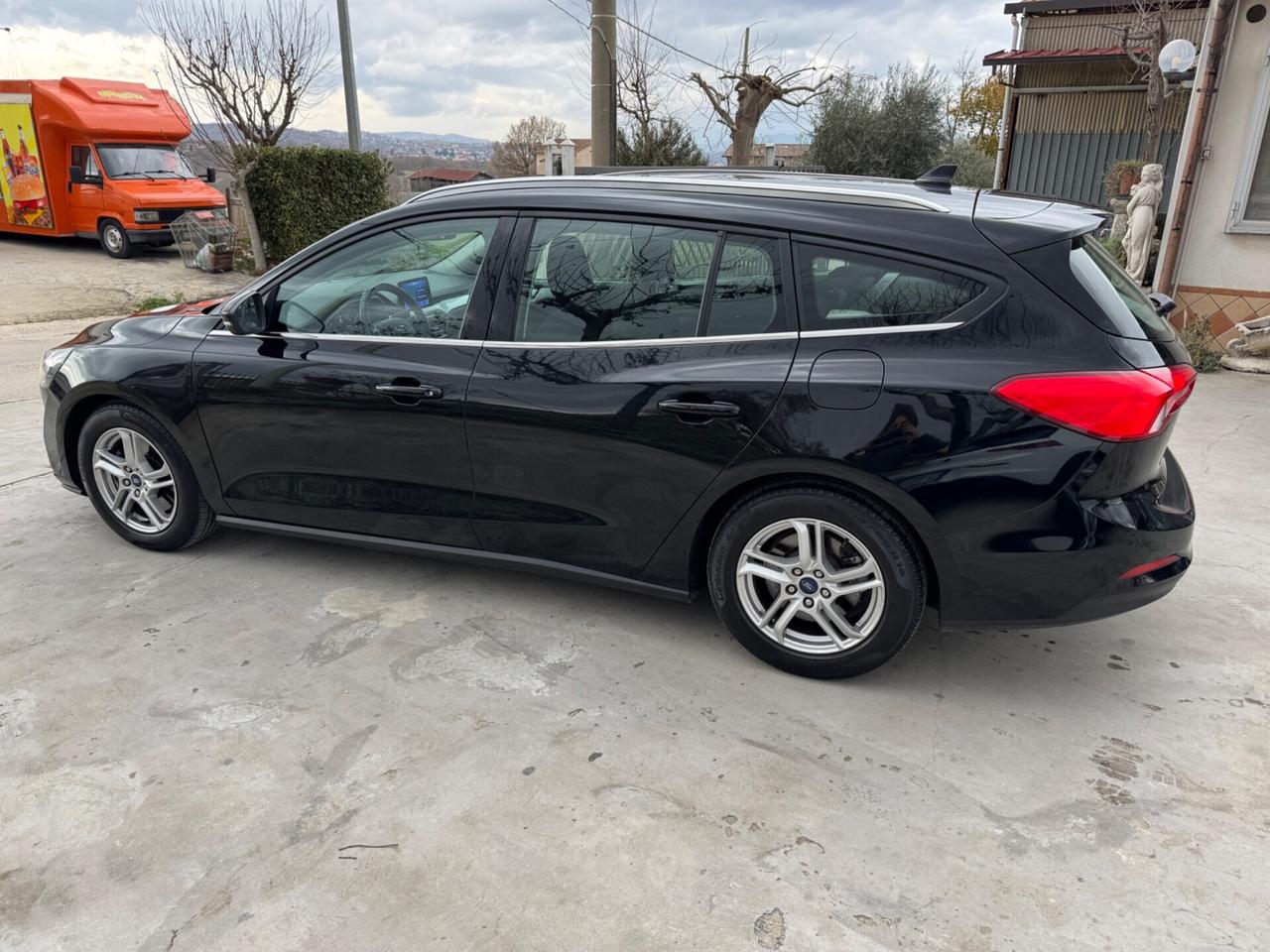 Ford Focus 1.5 EcoBlue 120 CV SW Business (Autocarro) N1