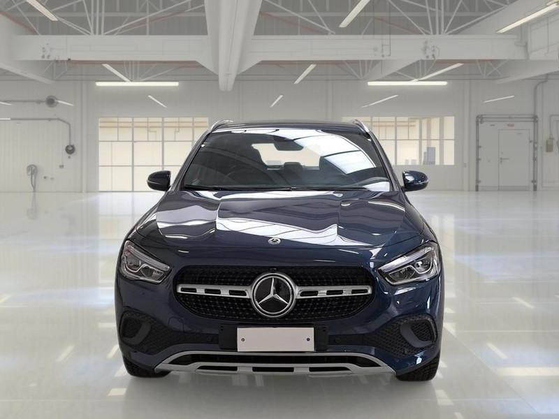 MERCEDES-BENZ GLA 250 E PLUG-IN HYBRID AUTO BUSINESS EXTRA CROSSOVER