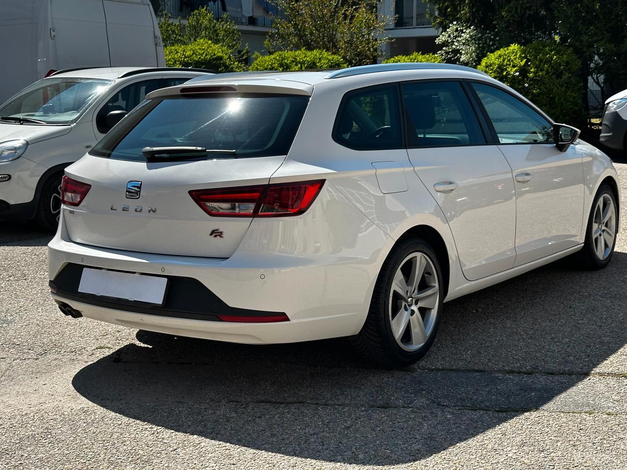 Seat Leon 2.0 TDI 184 CV DSG ST FR