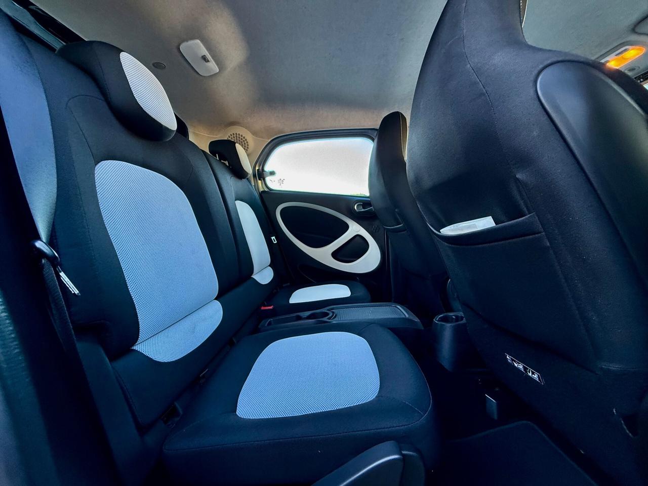 SMART FORFOUR 70 1.0 PASSION