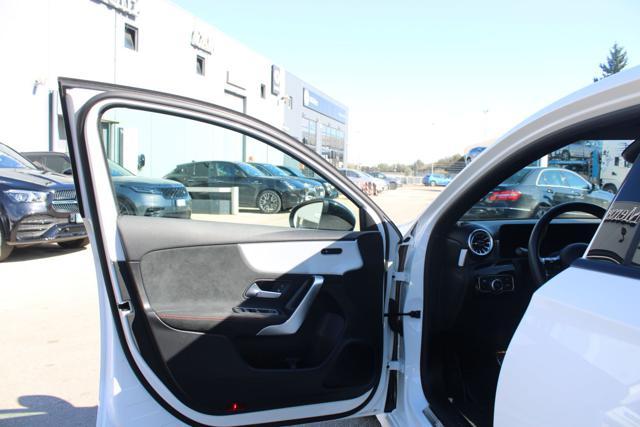 MERCEDES-BENZ A 180 d Automatic AMG Line Premium