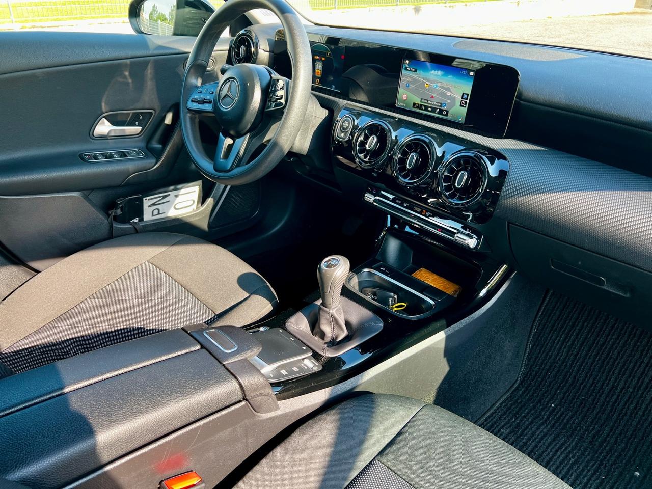 Mercedes-benz A 200 A 200 d Sport