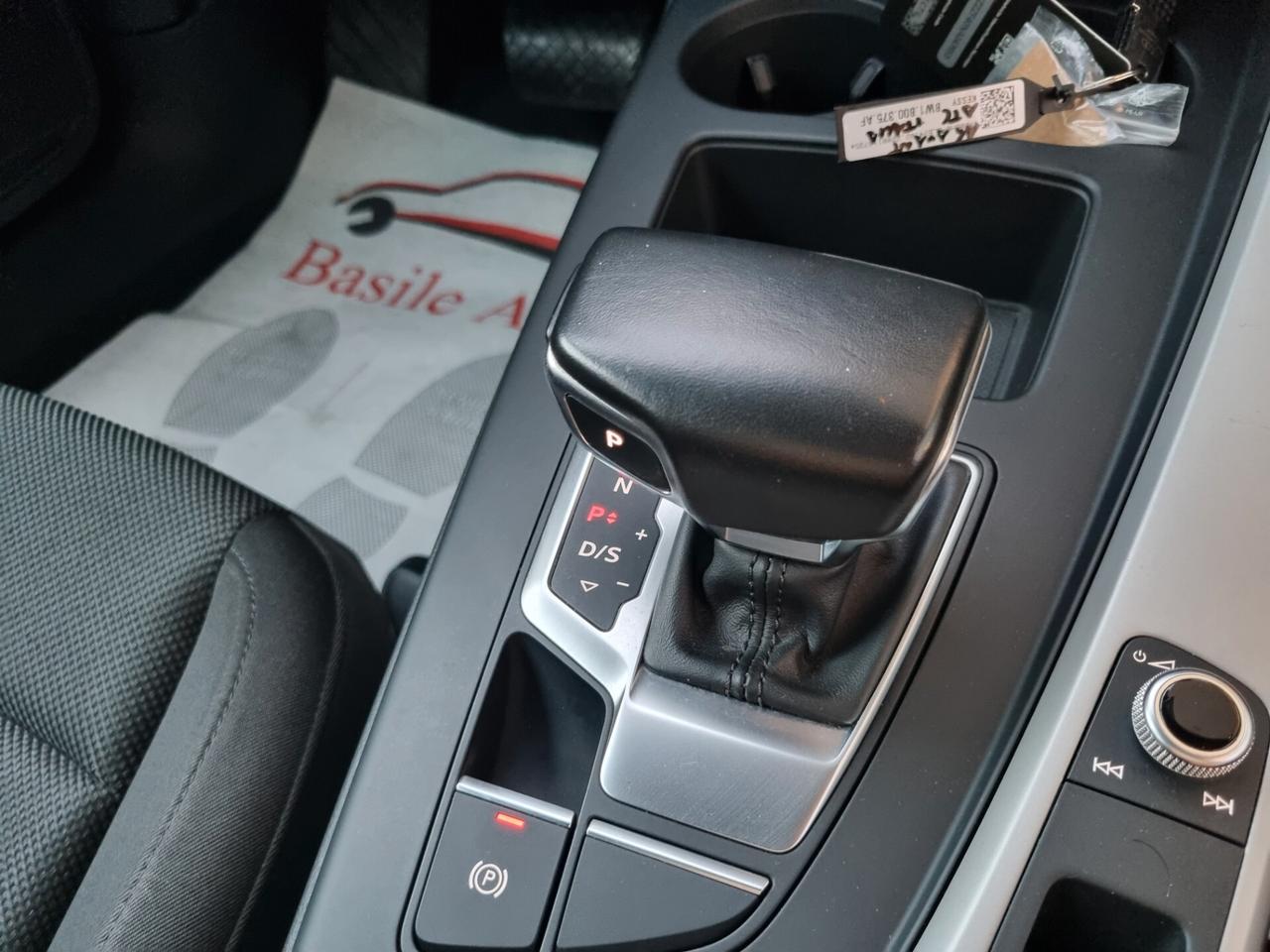 Audi A4 V Avant 35 2.0 tdi mhev 163cv s-tronic