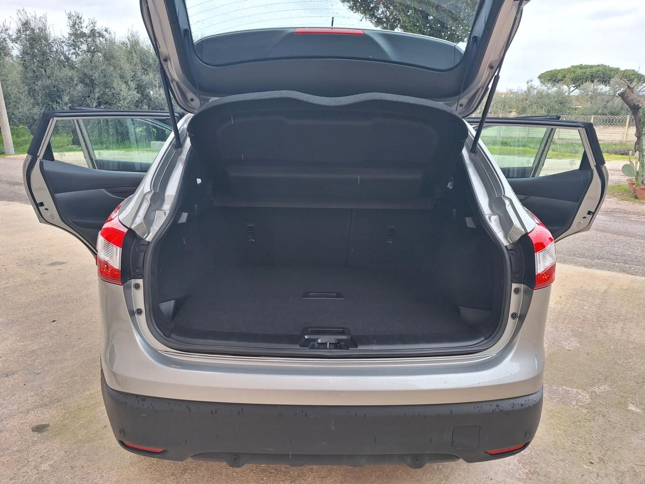 Nissan Qashqai 1.5 dCi Acenta NAVI CAMERA