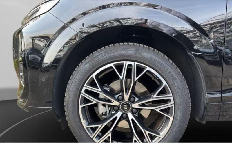 Audi Q3 Sportback Audi Q3 Sportback S-line 1.5 TFSI S-tronic SONOS LED VAVI CAMERA HEAD-UP GANCIO