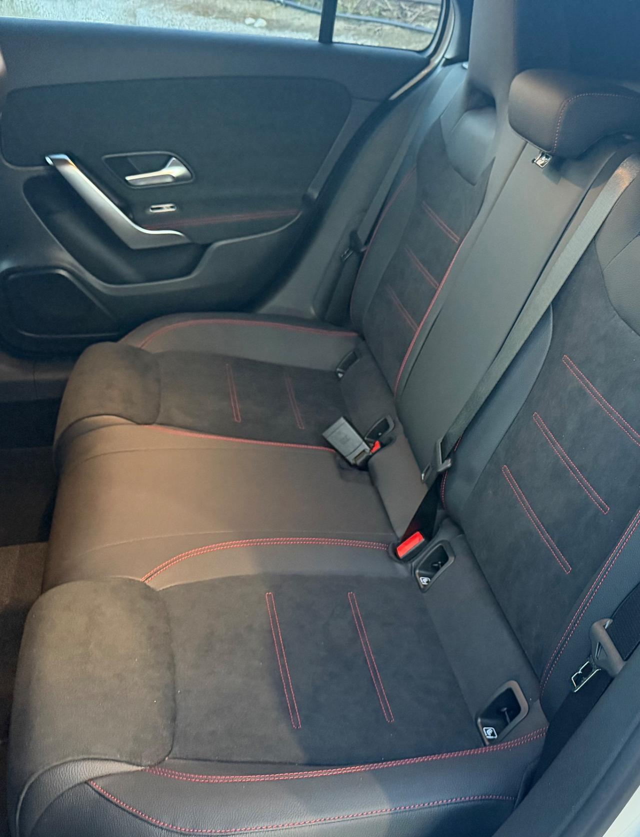 Mercedes-benz A 180 d Automatic AMG Line Premium