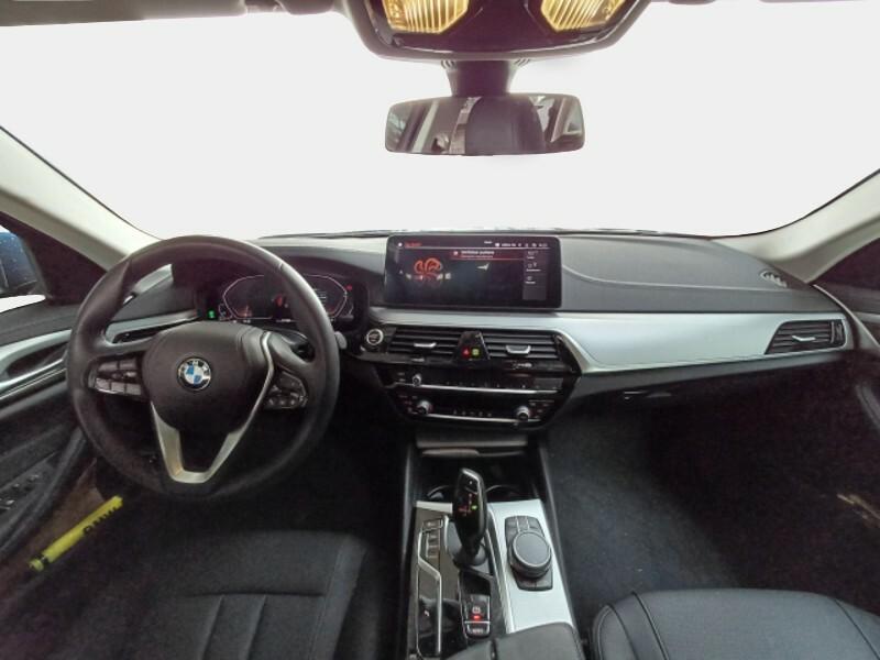 BMW 520 XDRIVE BUSINESS AUTO MH48V TOURING STATION WAGON