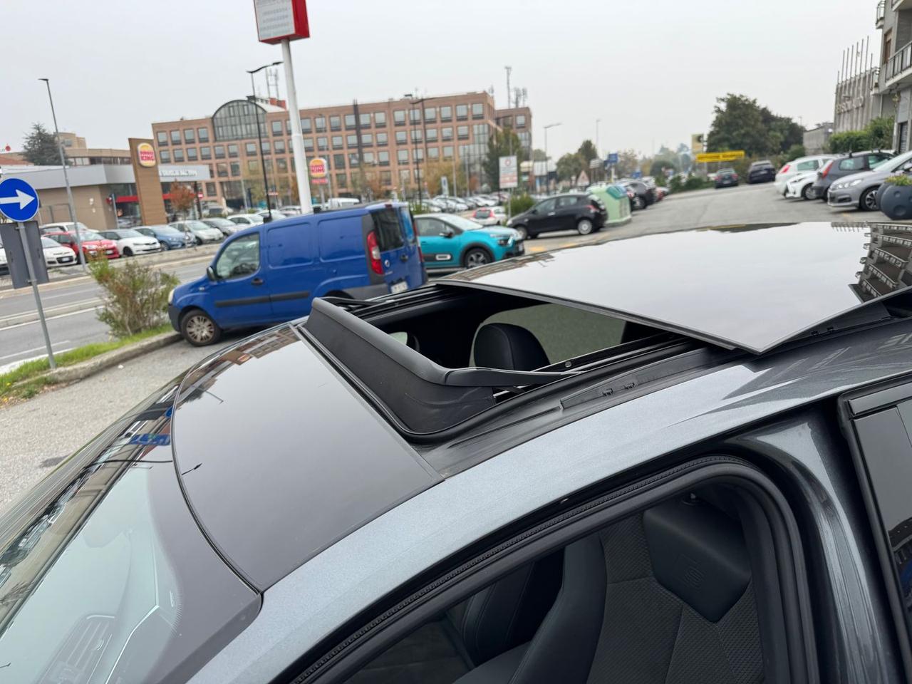 Audi Q3 2.0 40 TDI Sportback S Line #7318