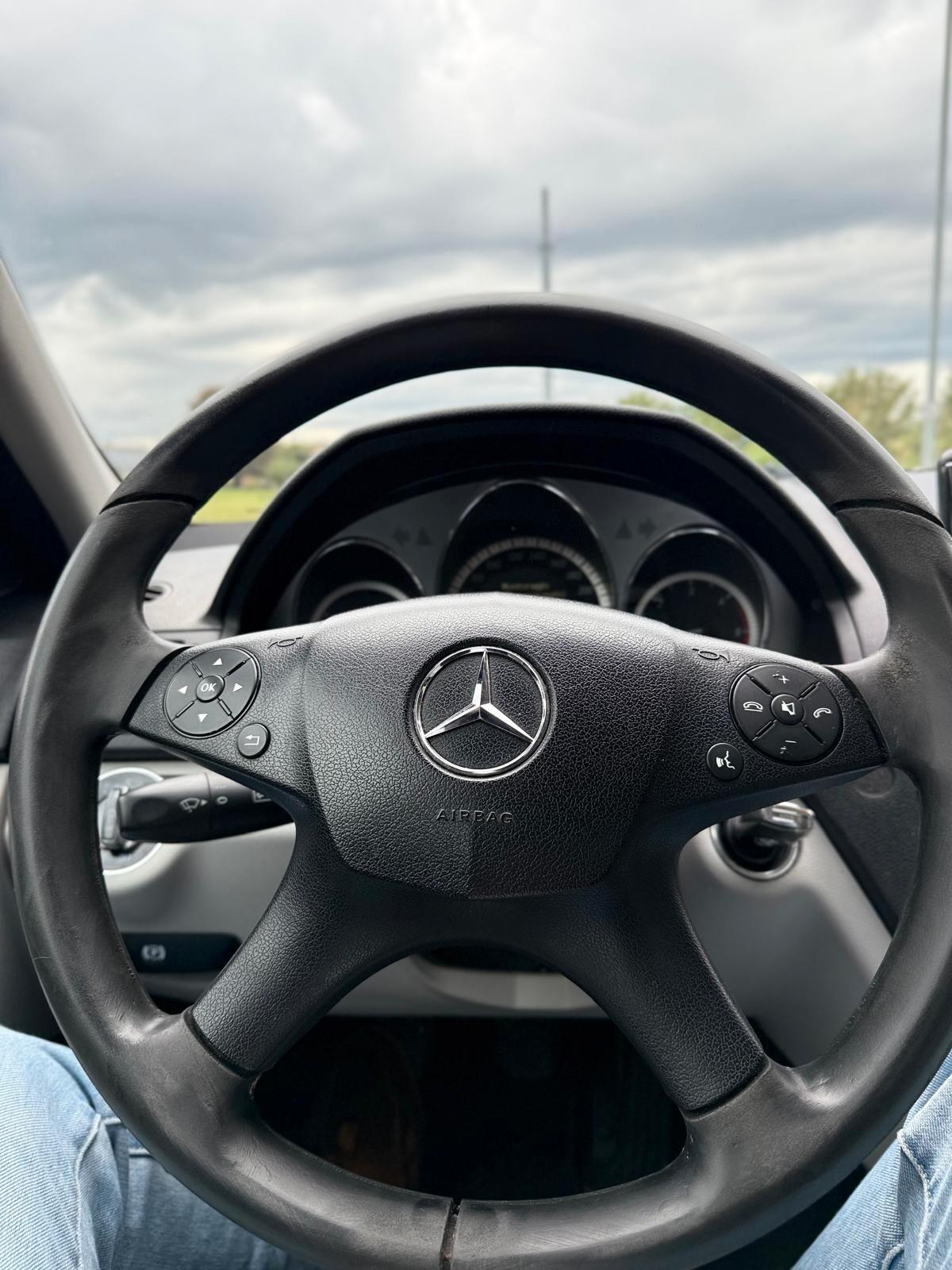 Mercedes-benz C 220 CDI BlueEFFICIENCY Avantgarde AMG