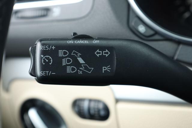 VOLKSWAGEN Golf 2.0 TDI