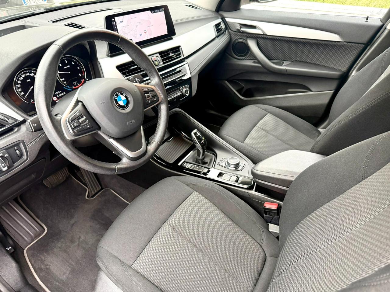 Bmw X2 sDrive18d Sport Automatica