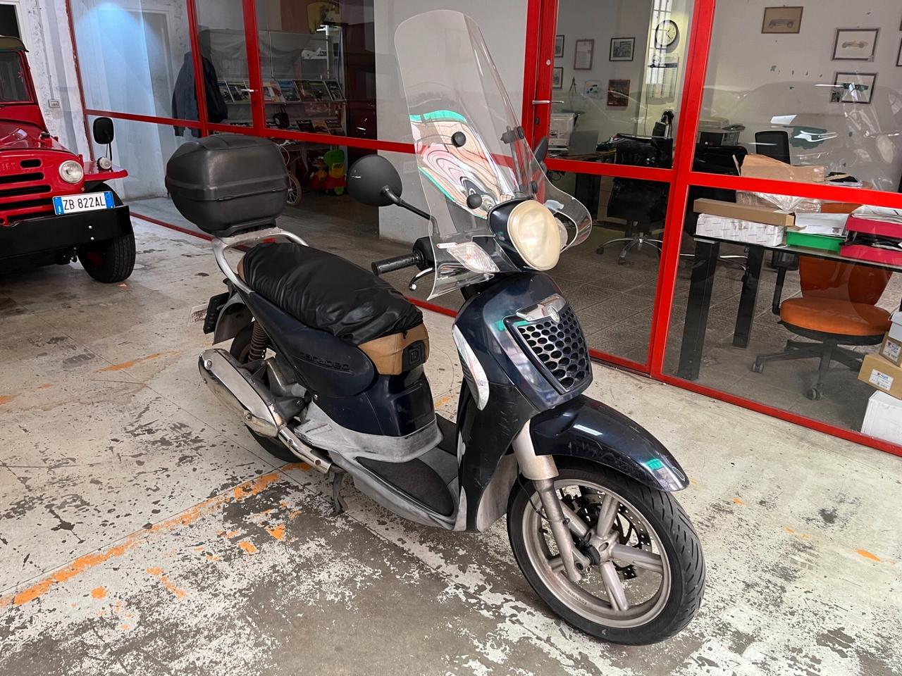 Aprilia Scarabeo 200