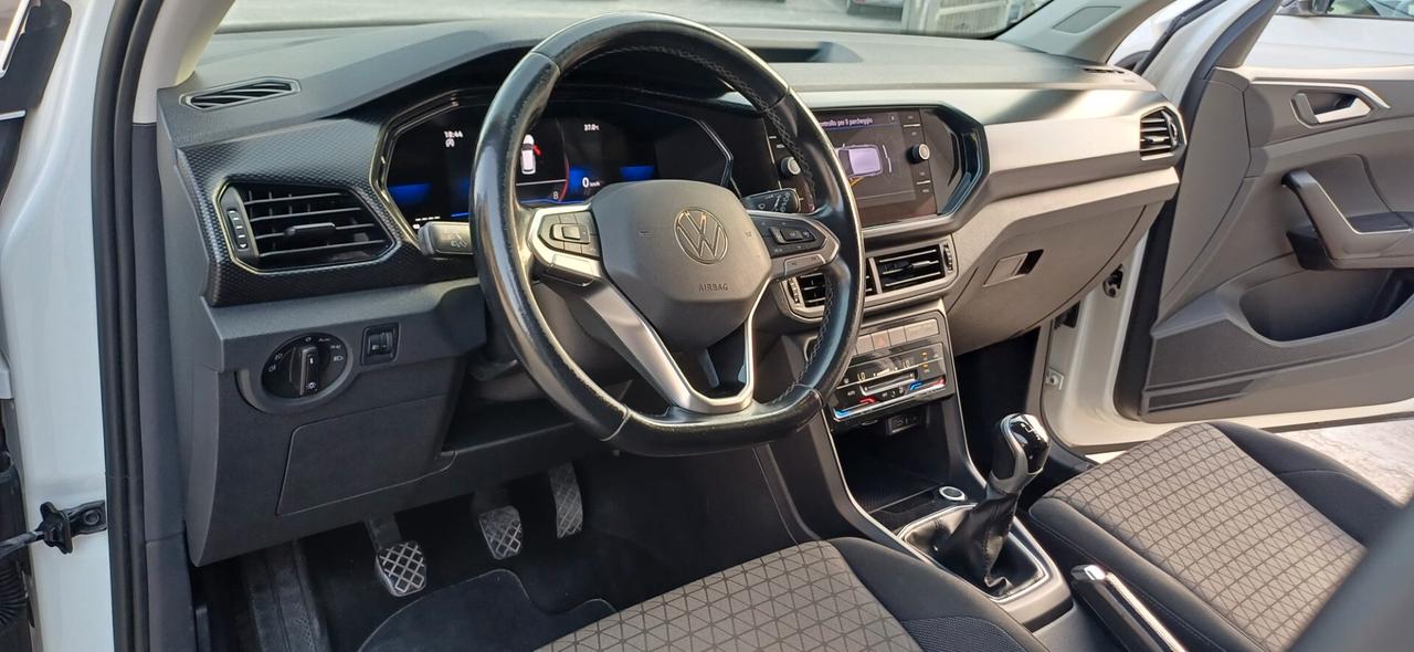 Volkswagen T-Cross 1.0 TSI 110 CV R-LINE