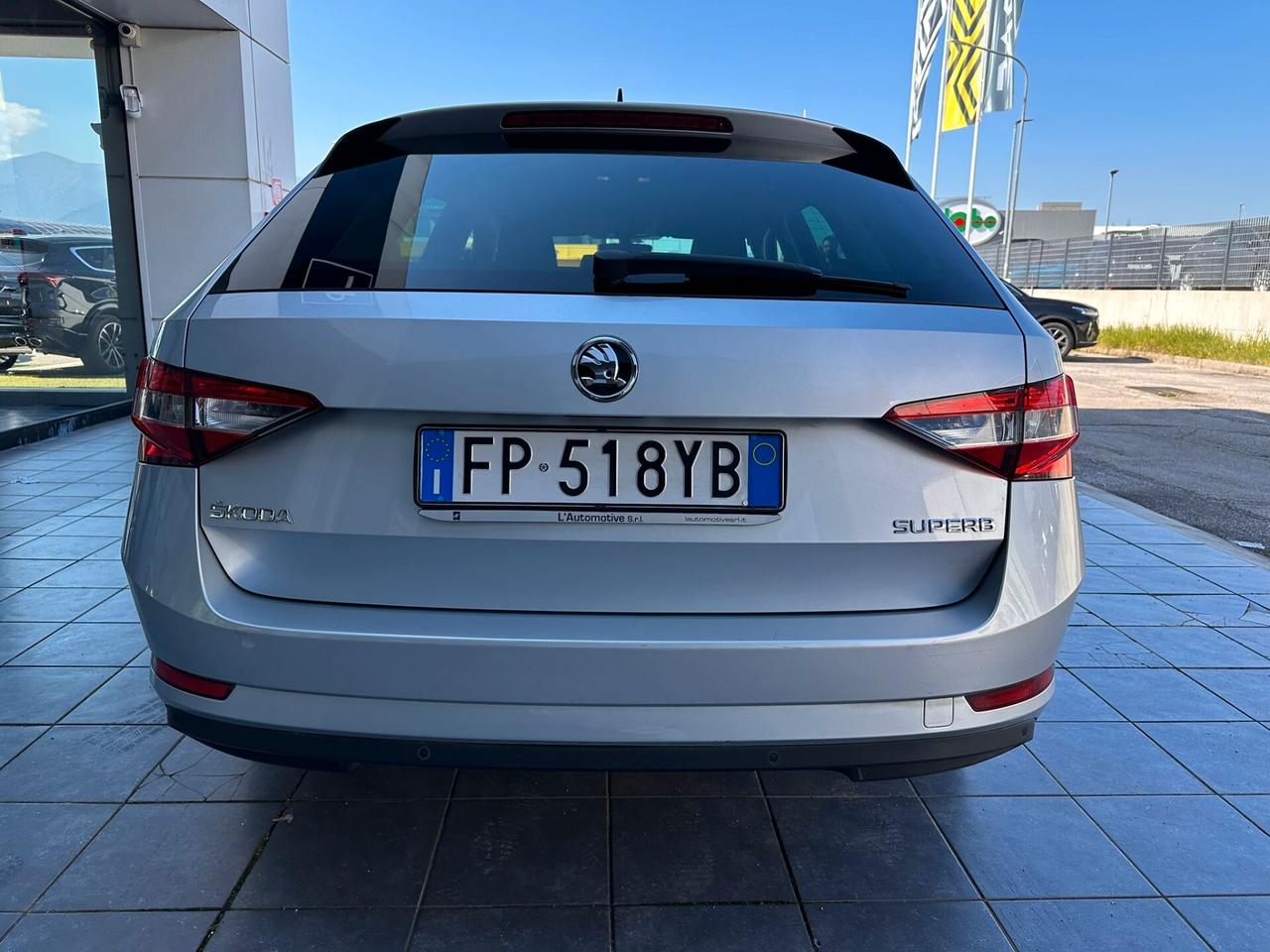 Skoda Superb 1.6 TDI Wagon Executive