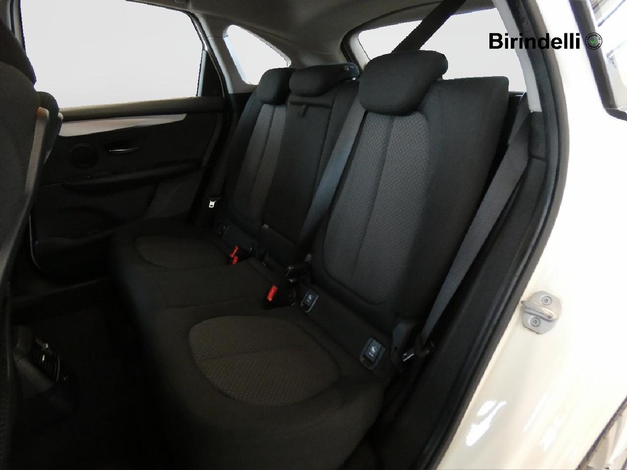 BMW Serie 2 A.T. (F45) - 216d Active Tourer Advantage