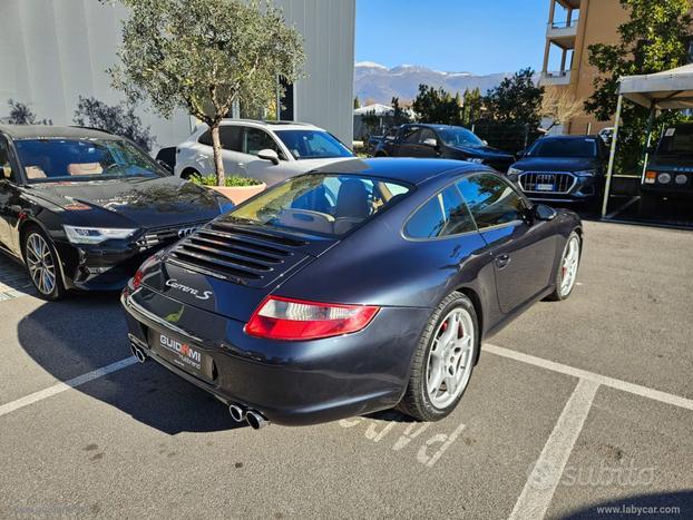 PORSCHE 911 Carrera S Coupé MANUALE