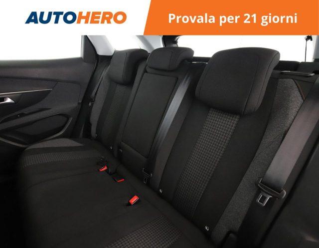 PEUGEOT 3008 BlueHDi 130 S&S EAT8 Business