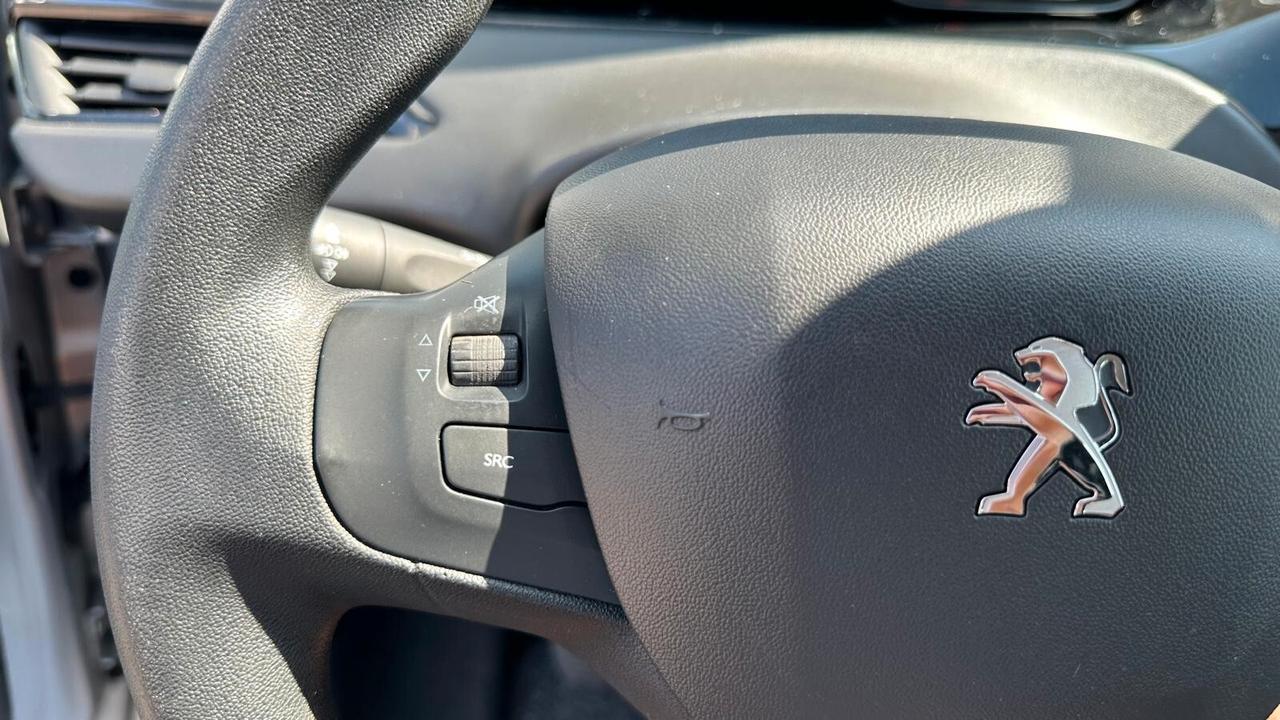 Peugeot 208 PureTech 68 5 porte KM CERTIFICATI-UNICO PROPRIETARIO