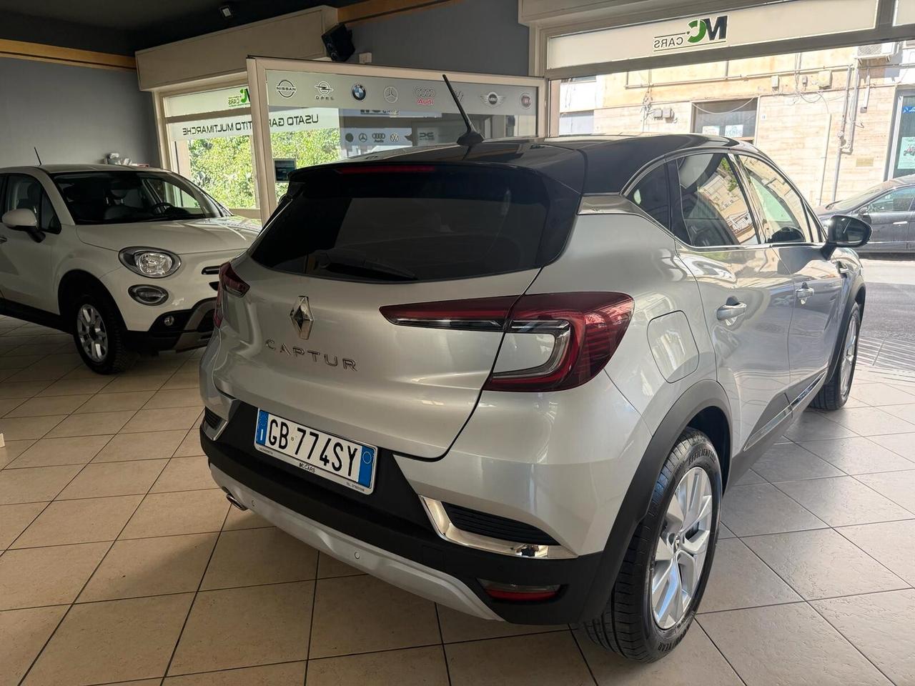 Renault Captur TCe 100 CV Intens