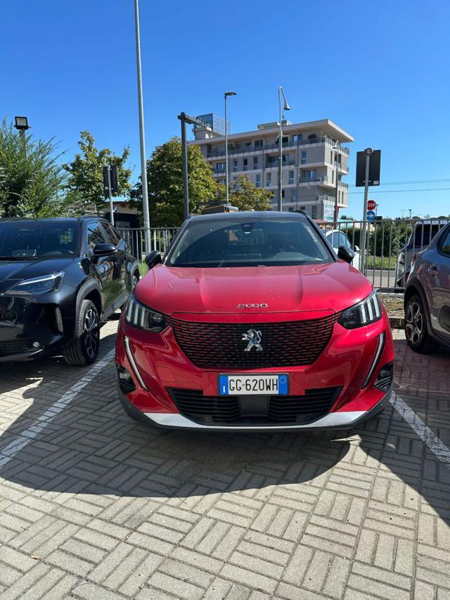 PEUGEOT 2008 motore elettrico 136 CV GT Pack