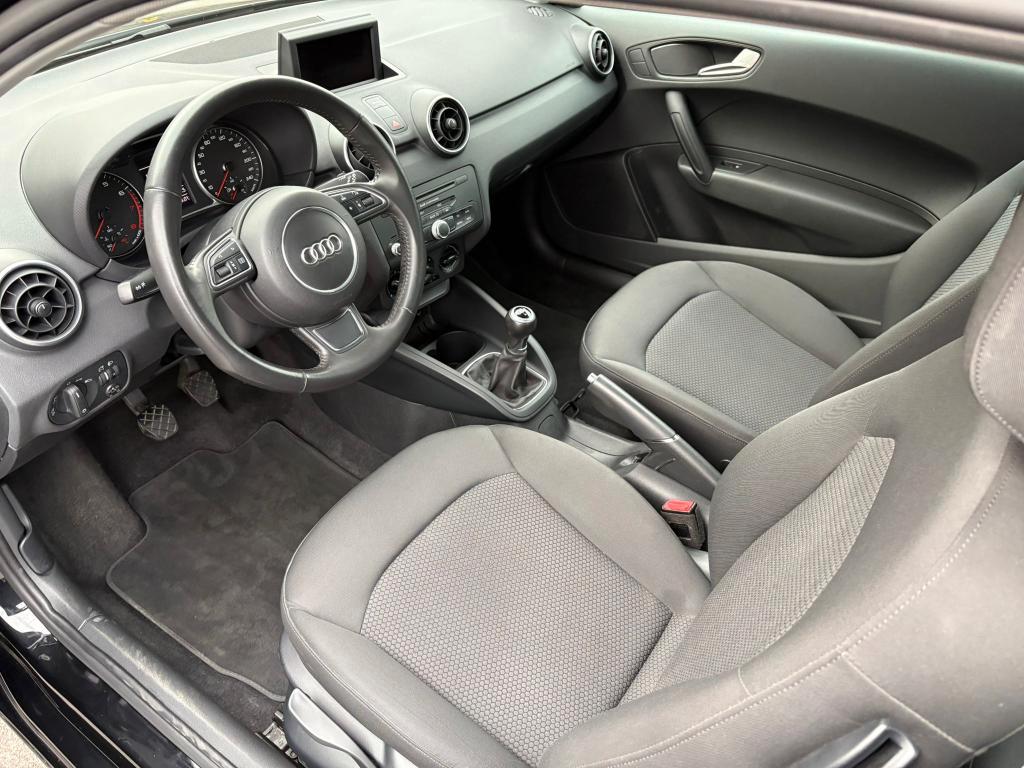 Audi A1 3 Porte A1 1.2 tfsi 85 CV Admired OK NEOPATENTATI