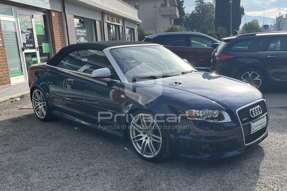 AUDI RS 4 Cabriolet 4.2 V8 quattro
