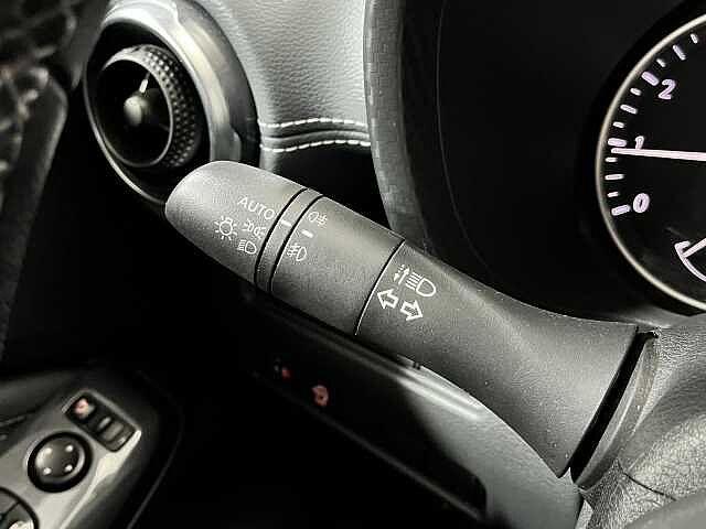 Nissan Juke 1.0 DIG-T 114 CV N-Connecta