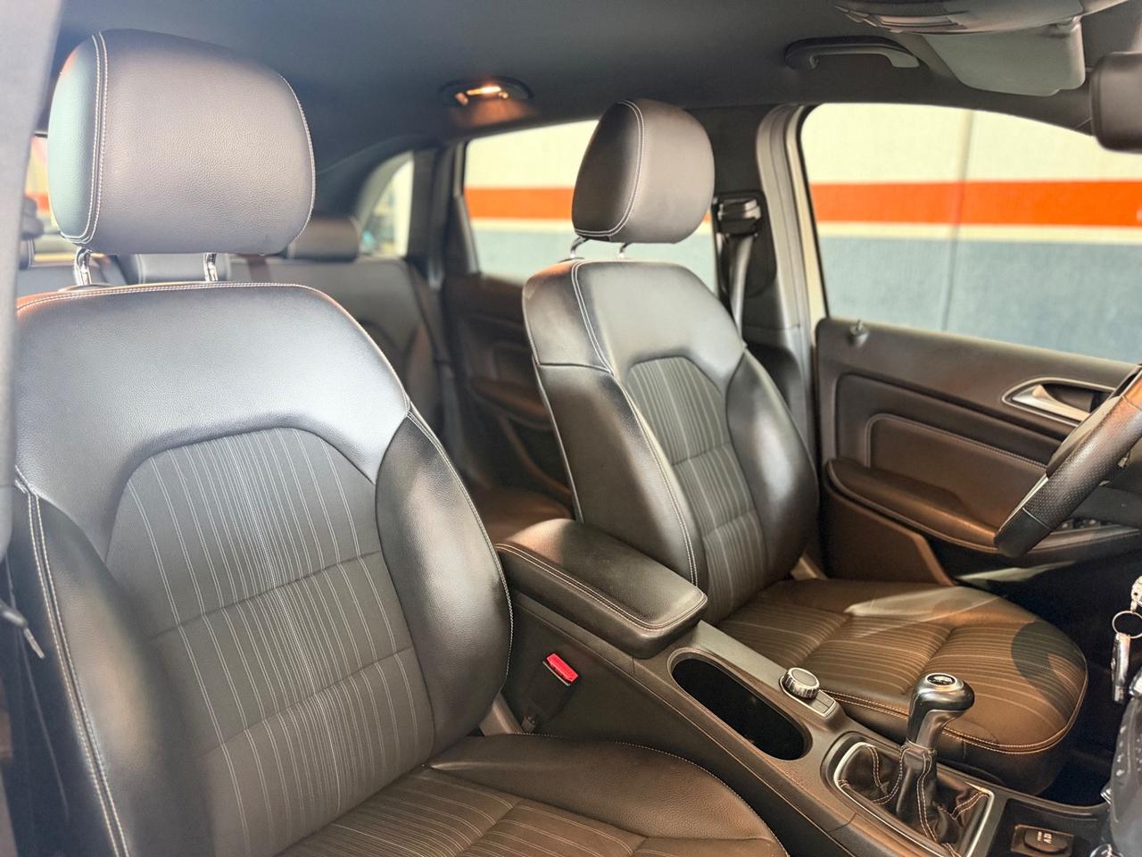 Mercedes-benz B 180 CDI BlueEFFICIENCY Premium