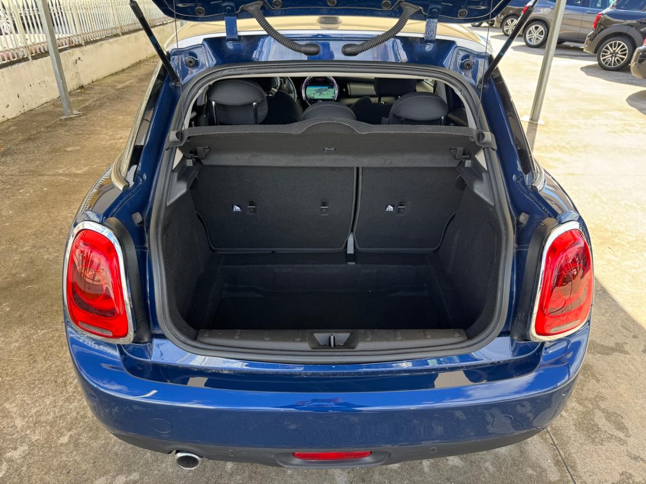 MINI 1.5 COOPER D 5p. AUT. HYPE - MY17