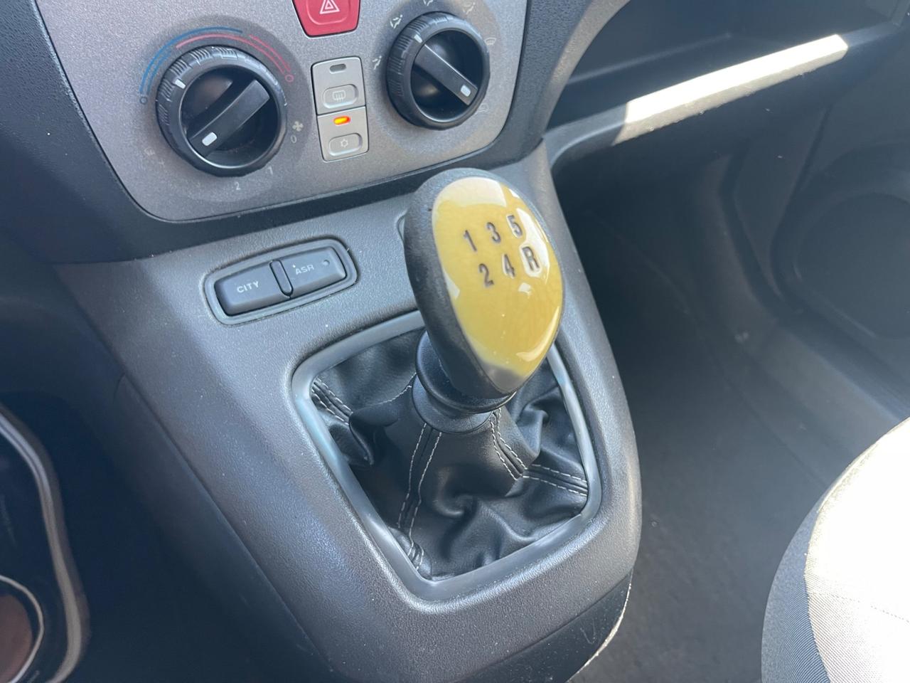 Lancia Musa Gold EcoChic 1.4 8v 77cv