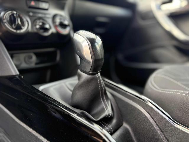 PEUGEOT 2008 BlueHDi 100 S&S