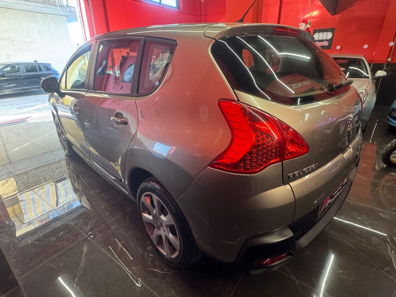 Peugeot 3008 1.6 VTi 120CV gpl